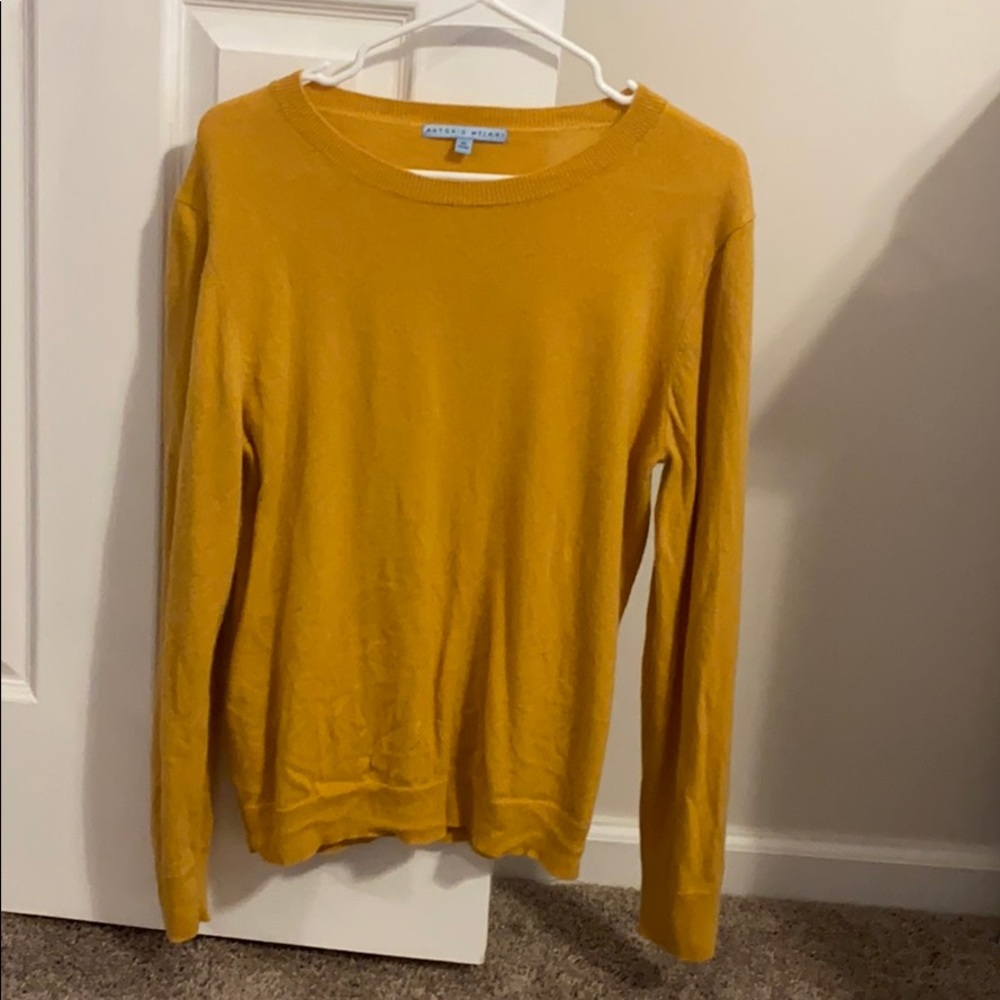 Cashmere sweater